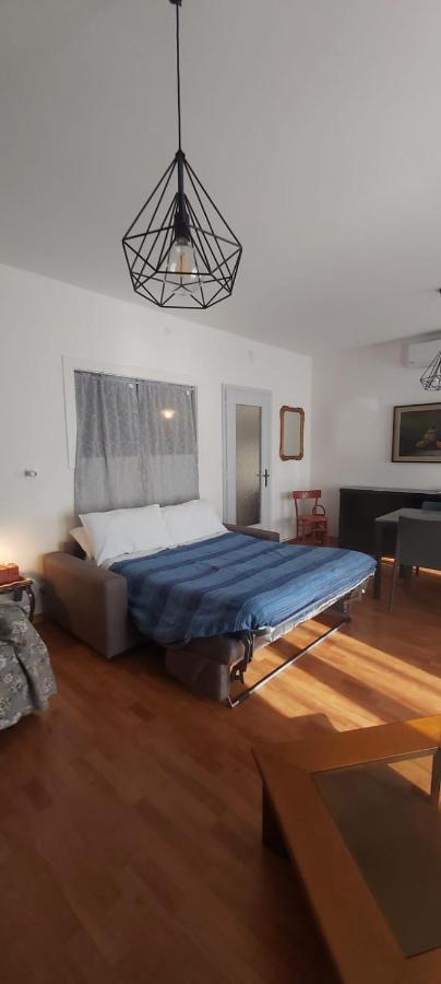Appartamento Heidi In Centro Storico Lazise Buitenkant foto